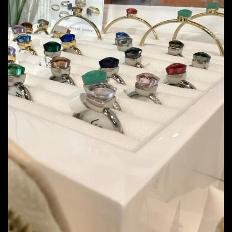 Neue Look‘s von @qudo.official ? #ohrringe #armreif #kettenanhänger #qudo #schmuck #juwelierhespe #varel #newlooks #wow...