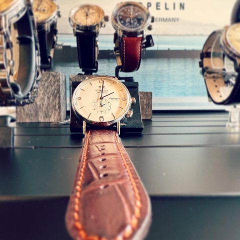 Neu im Sortiment. Zeppelin Uhren im Vintage Look Automatik Uhren Made in Germany @zeppelin.official @juwelier_hespe #nos...