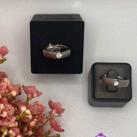 ?✨ Sag Ja – mit Stil.✨ Die Verlobungsringe von Ernstes Design stehen für zeitlose Eleganz, höchste Qualität und moderne...