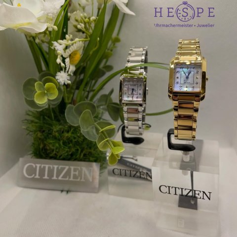 Die Citizen Eco-Drive Uhren vereinen stilvolles Design mit nachhaltiger Power. Dank der Eco-Drive-Technologie laden sich...