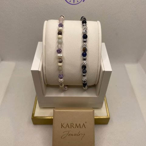 Sommerfeeling für dein Fußgelenk ☀️✨ Die Fußkettchen von Karma Jewelry setzen stilvolle Akzente und verleihen jedem Look...