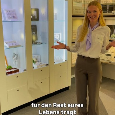 Persönliche Beratung, viele Inspirationen und Individuelle Trauringe ? Macht gerne vorab einen Termin aus oder kommt ei...