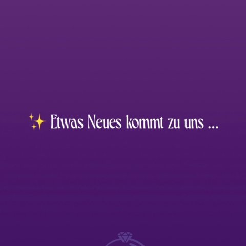 Eine neue Schmuckmarke zieht bald bei uns ein – und wir freuen uns schon riesig darauf! ? Habt ihr schon eine Idee, wel...